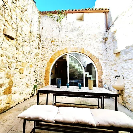 Duomo & Design - Ortigia Holidays